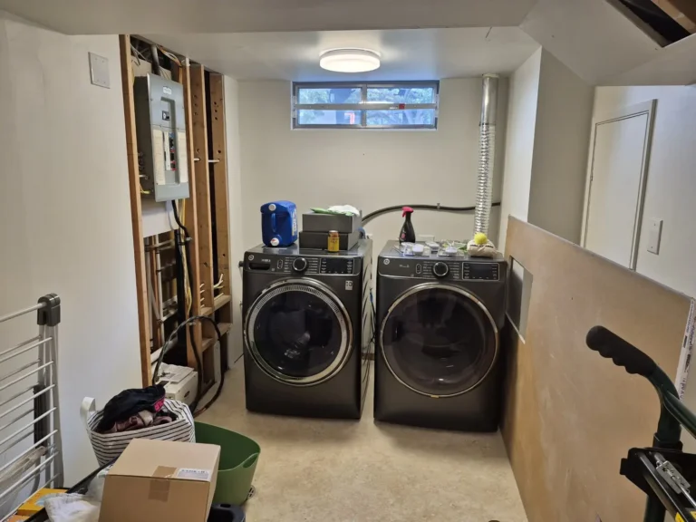 Laundry room in the Edmonton area before Famille Closets installation